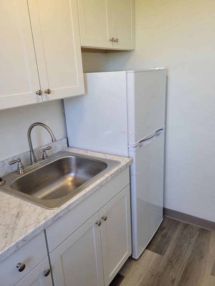 Garden Villa Apartments - Photo 3 of 27