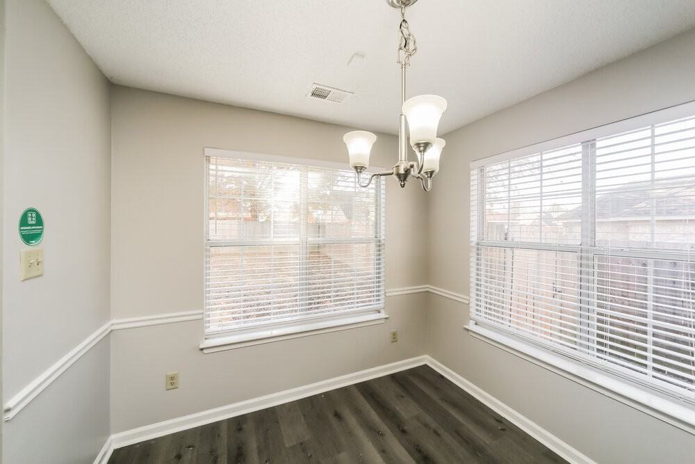 165 Garden View Dr - Photo 6 of 16