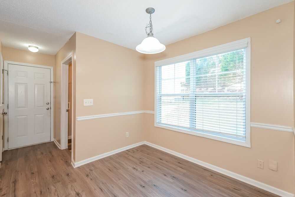 3733 Plymouth Rock Dr - Photo 6 of 17