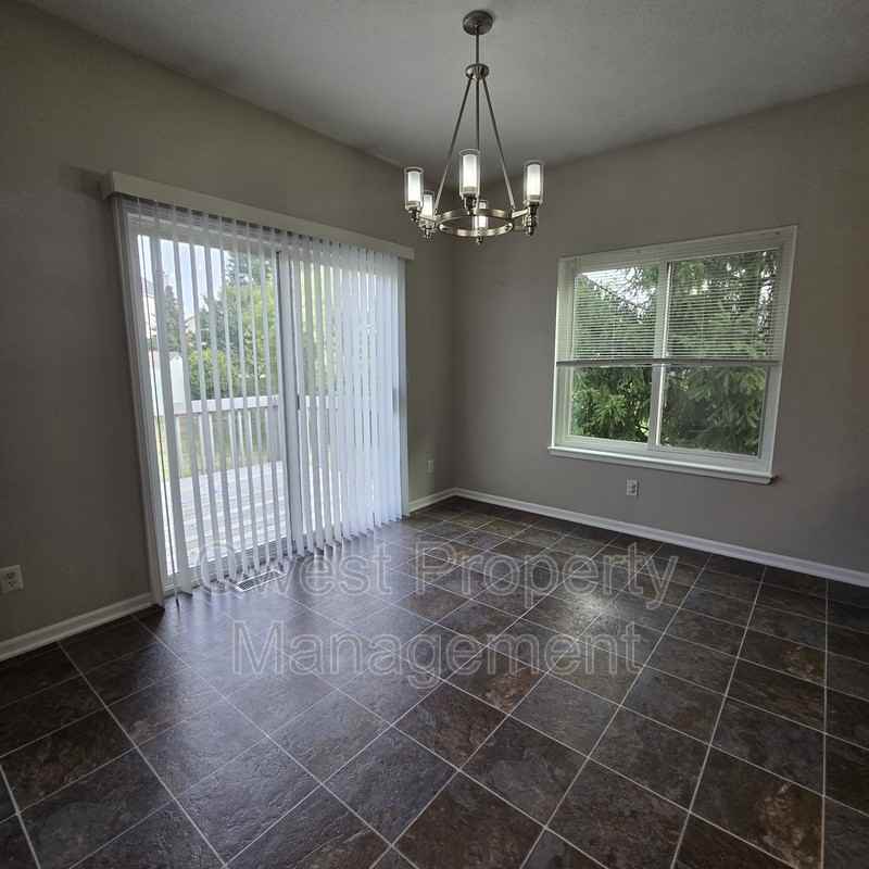 6981 Sienna Dr Se - Photo 3 of 21
