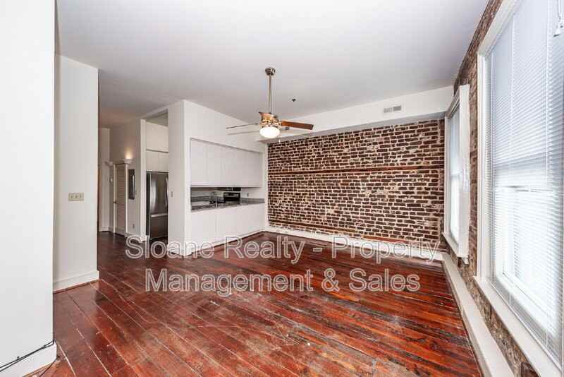 290 King St Apt A - Photo 7 of 31