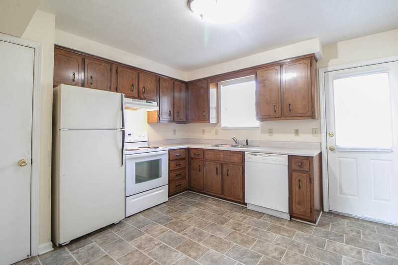 371 Peabody Dr #3 - Photo 7 of 23