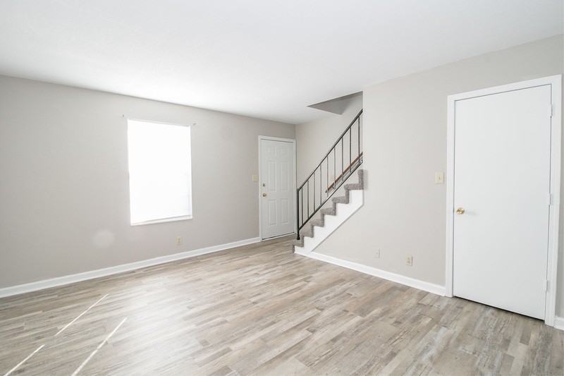 371 Peabody Dr #2 - Photo 2 of 16
