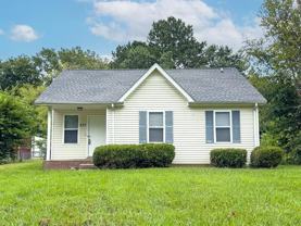 571 Garnet Dr #NA - Photo 1 of 1