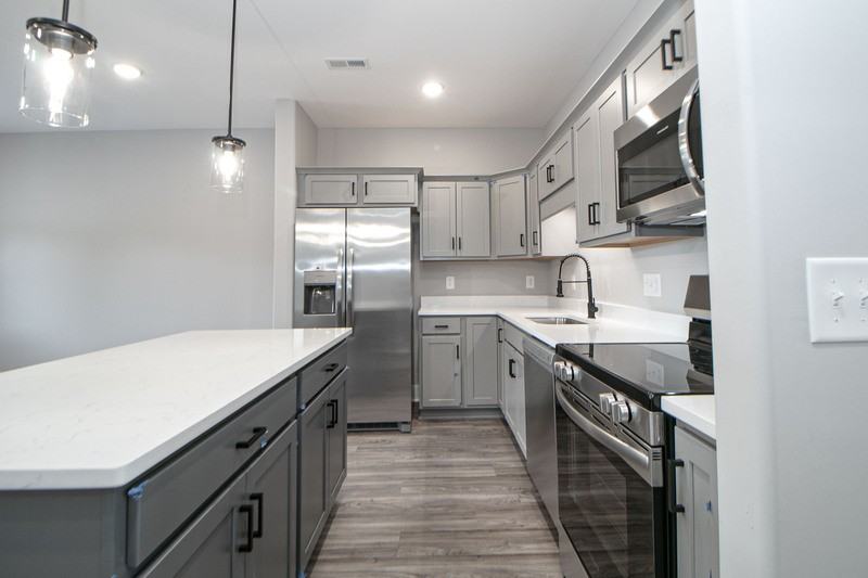 1606 Jonathan Wade Pvt Cir - Photo 3 of 21
