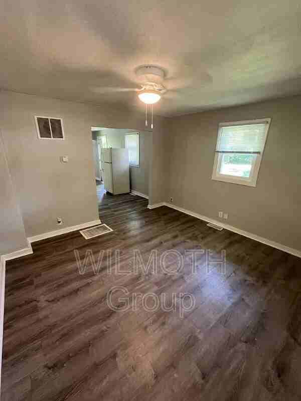 2722 N Olney St - Photo 4 of 16