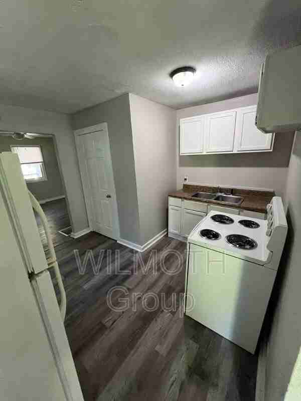 2722 N Olney St - Photo 6 of 16
