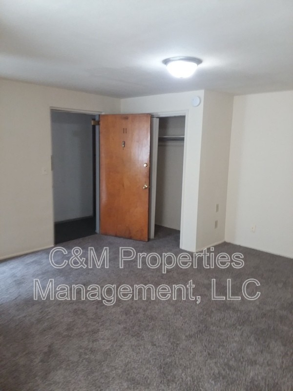 230 Ludlow Ave #12 - Photo 2 of 3