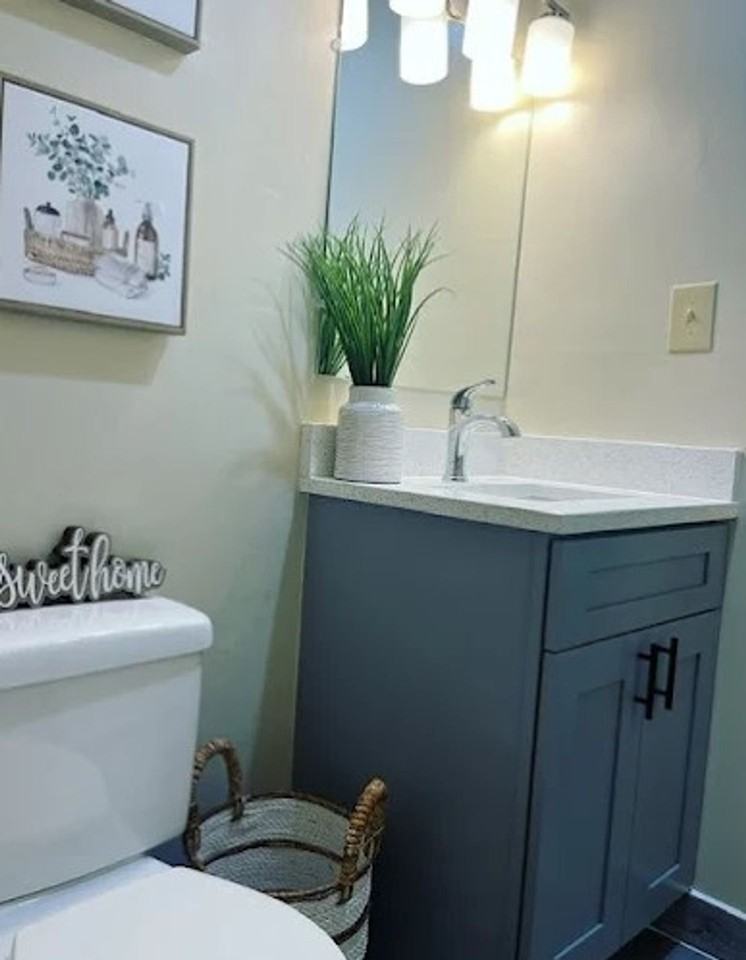 4511 Colony Ct - Photo 5 of 37