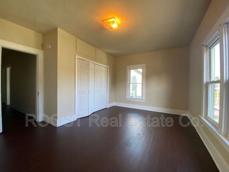 557/559 E Madison Ave #557 - Photo 2 of 11