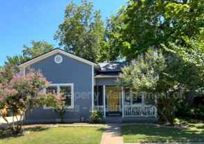 806 E 3rd St - Photo 1 of 1