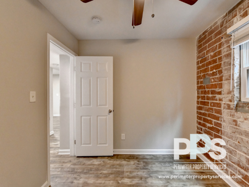 221 Lampkin St Ne #04 - Photo 6 of 19