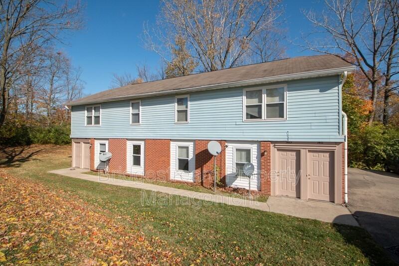 1415 Forest Ln - Photo 4 of 16