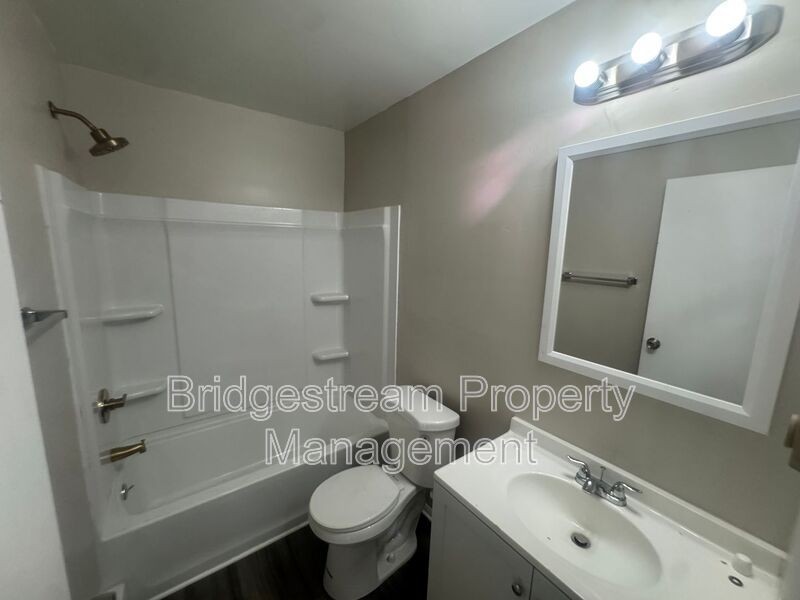 4333 Powell Rd - Photo 6 of 14