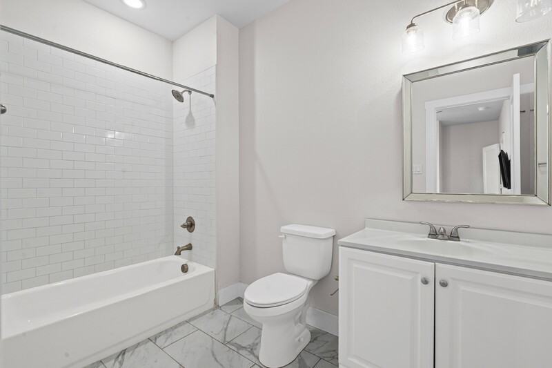 2201 W Devitt St - Photo 7 of 12