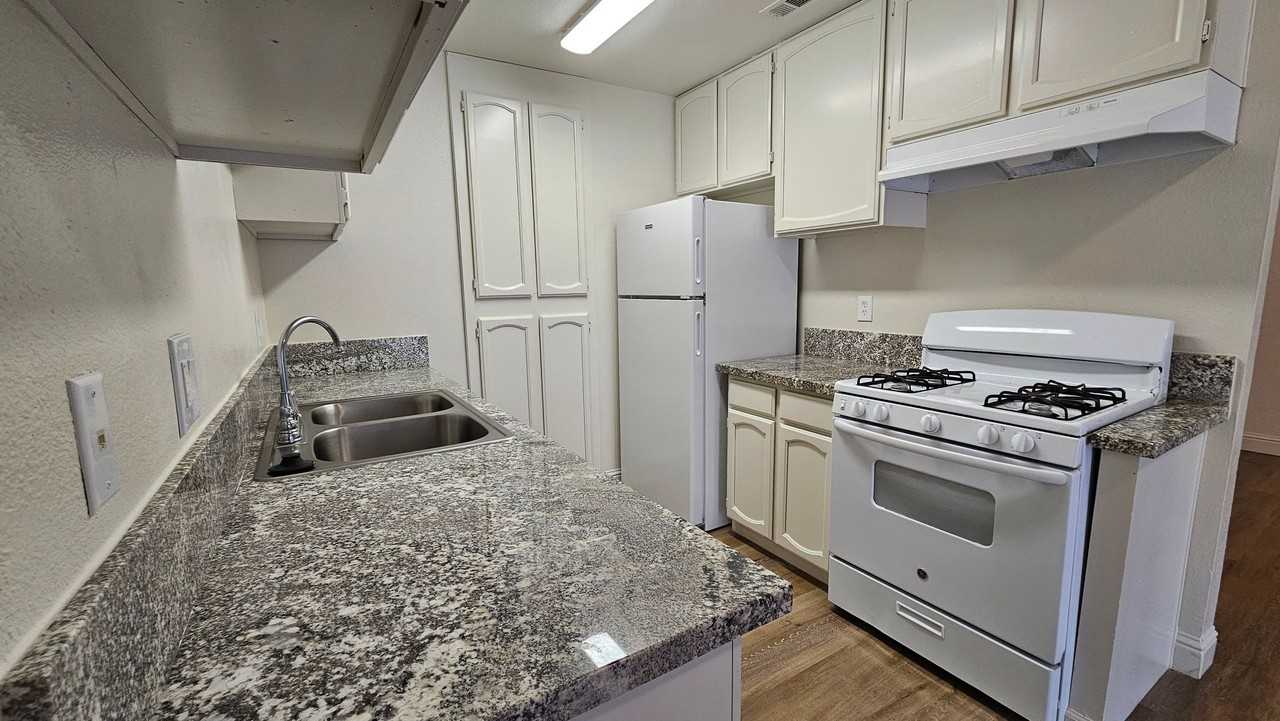 Boulder Springs Apartments - Photo 7 of 50