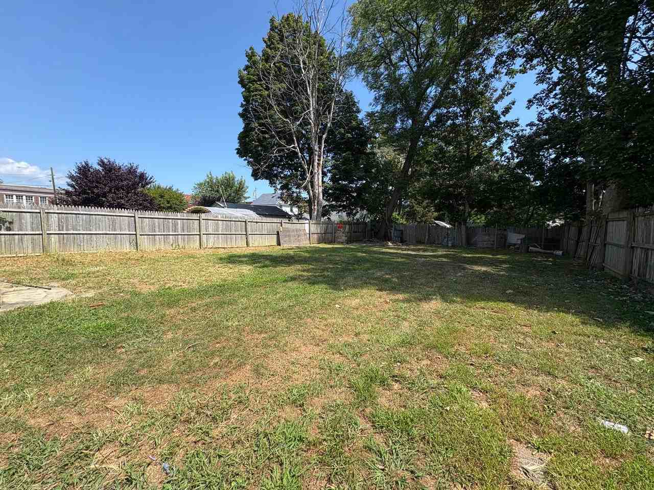 119 7th Ave - Photo 4 of 50