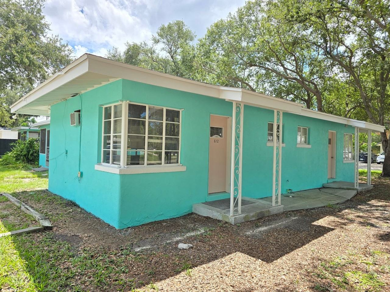 612 N East Ave