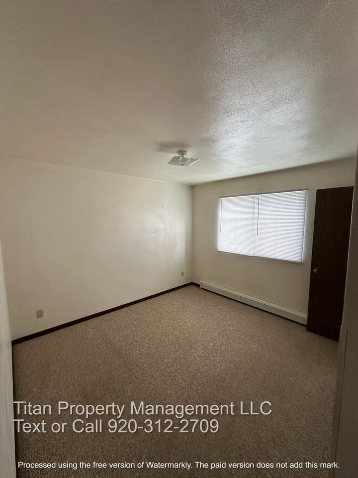 508 East Burdick Street - Photo 6 of 7