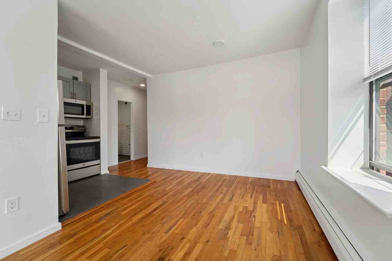 PEEK Arlington Grove, LLC - Photo 2 of 33