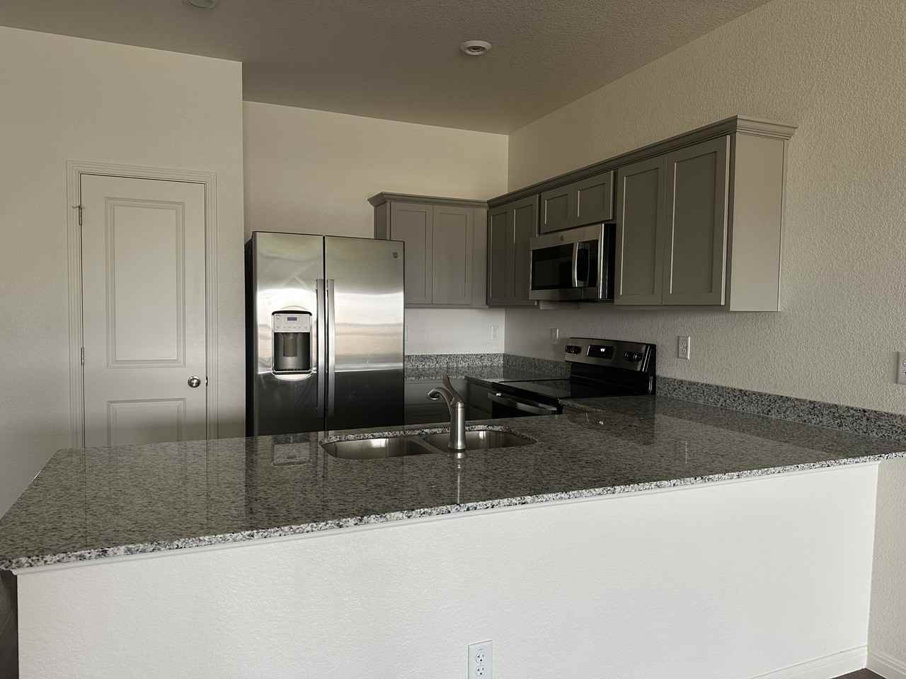 5903 Betty Lou Drive - Photo 3 of 8