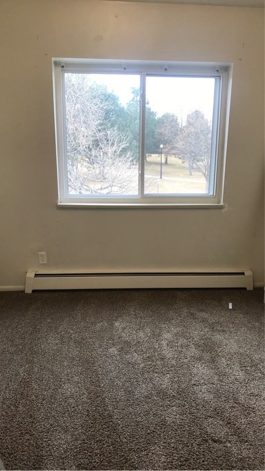 1620 9 Avenue - Photo 5 of 25