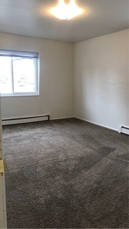 1620 9 Avenue - Photo 6 of 25