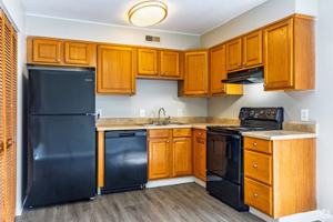 featured image of 812 Fairview Dr