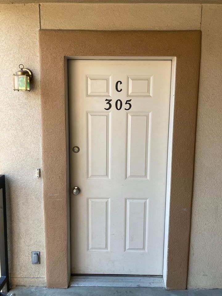 20280 Highway 160 - Photo 2 of 11