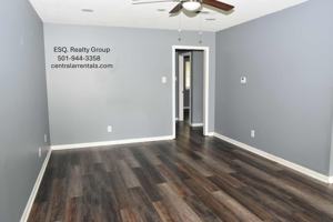 featured image of 210 Overland Trl