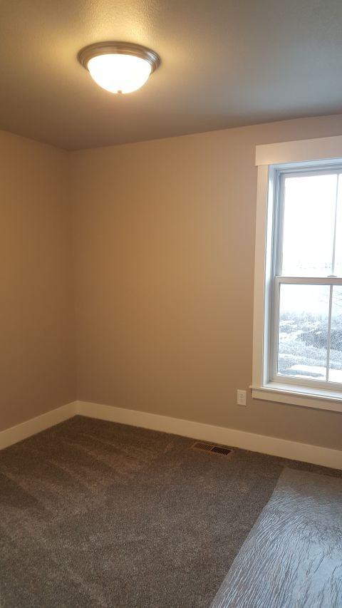 1901 Walter Creek Blvd - Photo 5 of 7