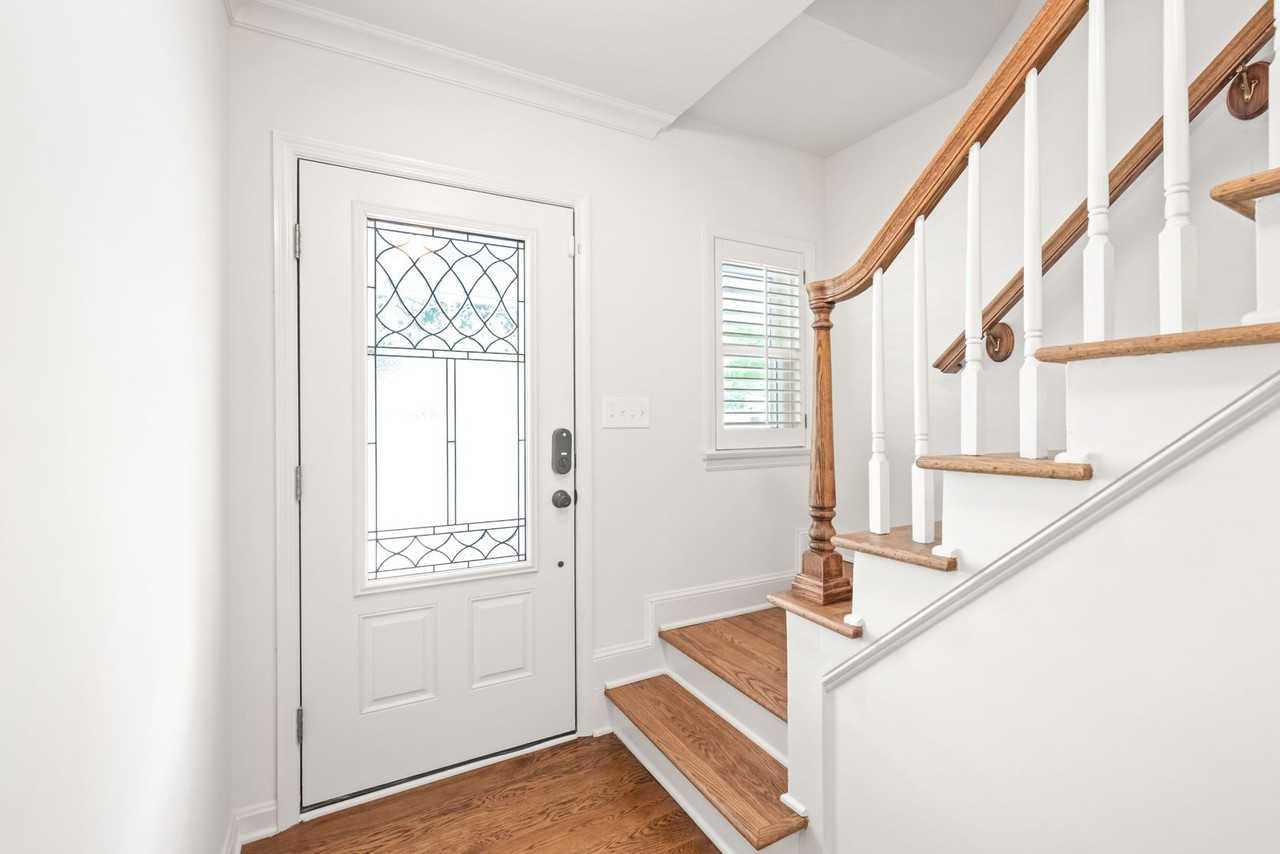 3726 Providence Rd - Photo 4 of 44