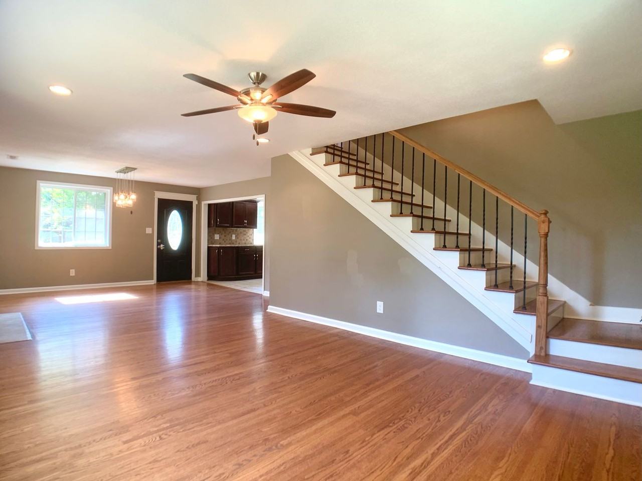 135 Antioch Rd - Photo 7 of 41