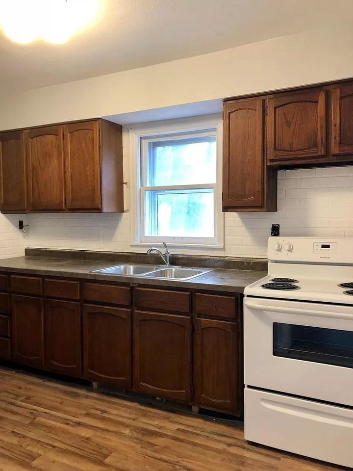 536 Home Acres Ave - Photo 2 of 10