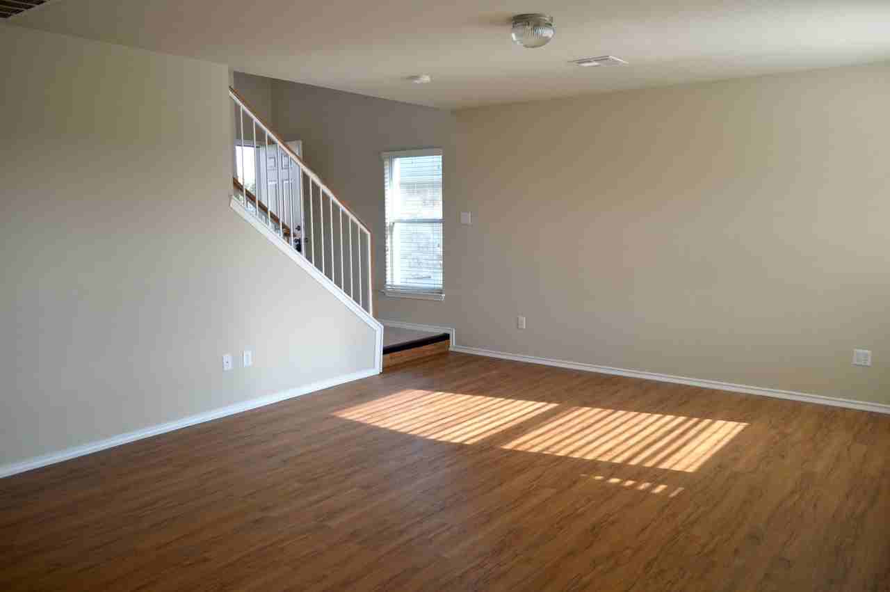 3305 Winding River Trl - Photo 3 of 7