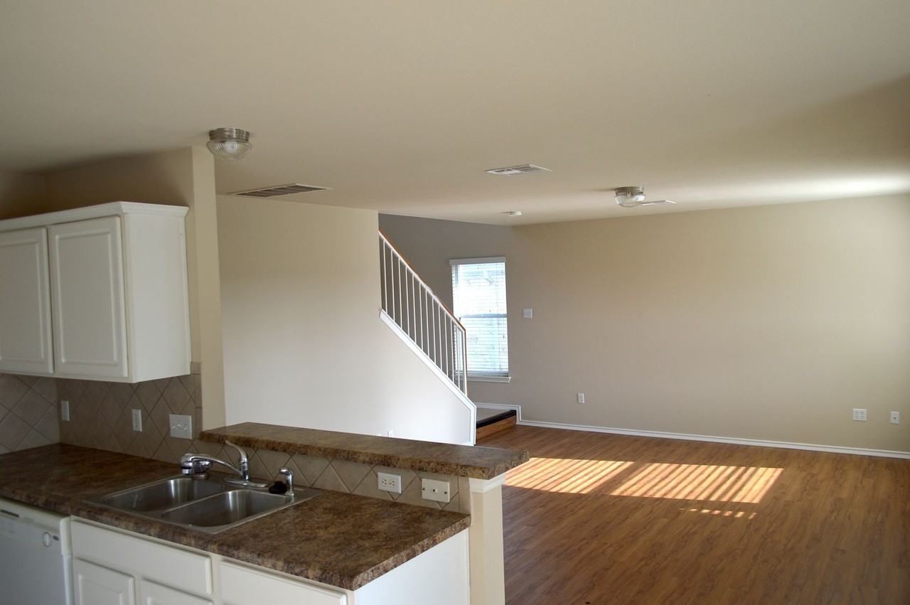 3305 Winding River Trl - Photo 6 of 7