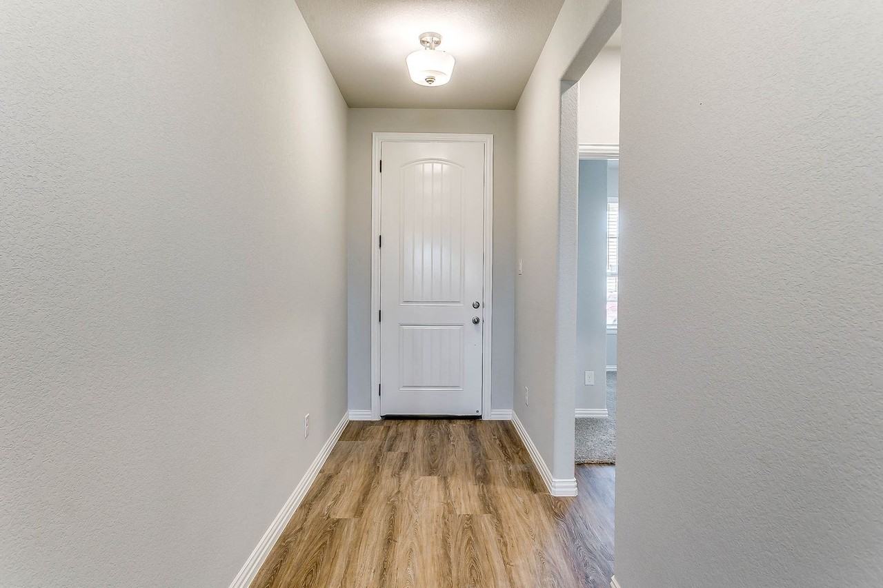 5512 Mclanahan Ln - Photo 7 of 10