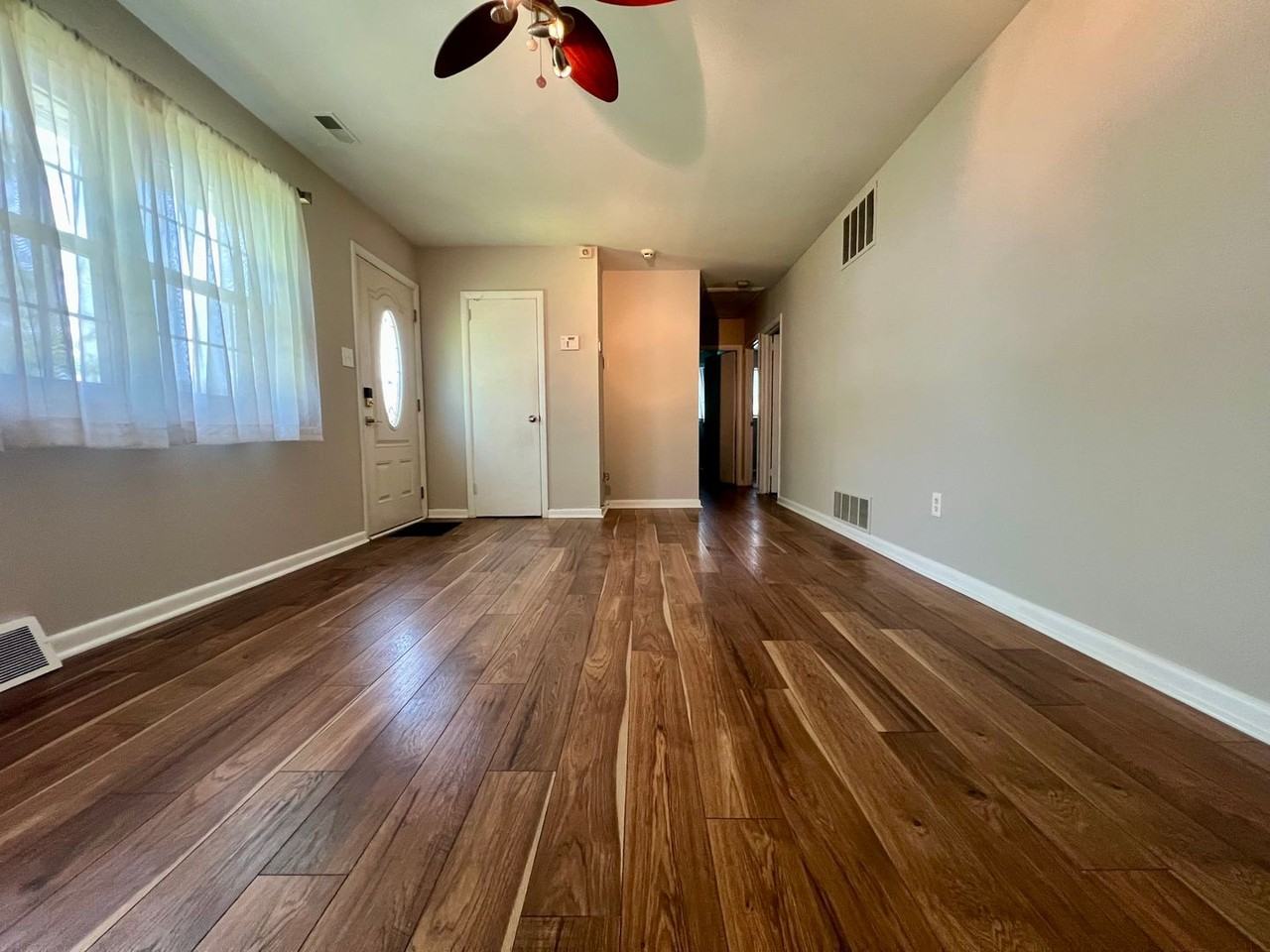 4604 David Dr - Photo 6 of 35