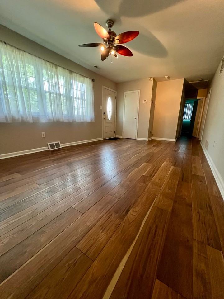 4604 David Dr - Photo 7 of 35