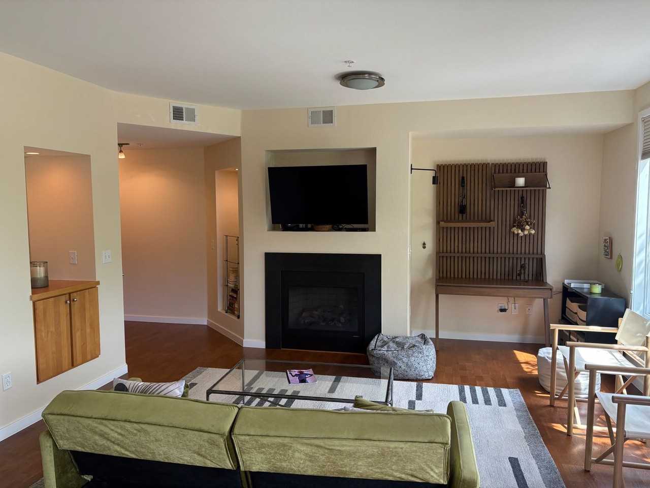 4730 Holiday Dr #201 - Photo 3 of 35