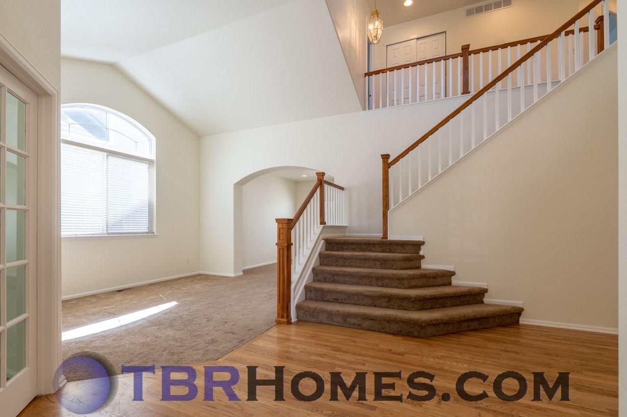 5918 Shenandoah Ave - Photo 2 of 28