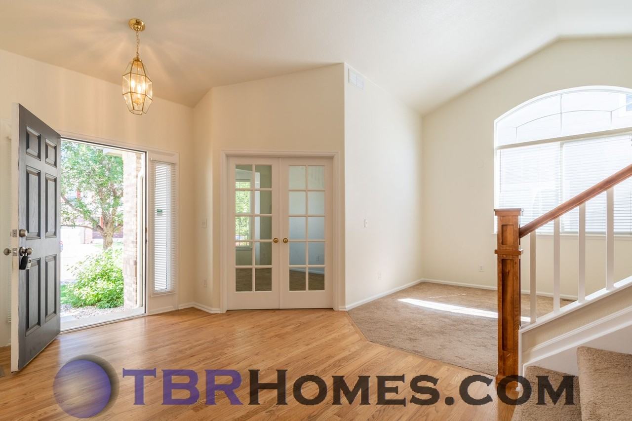 5918 Shenandoah Ave - Photo 3 of 28