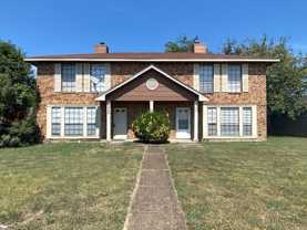 2928 Stonycroft Dr - Photo 1 of 1