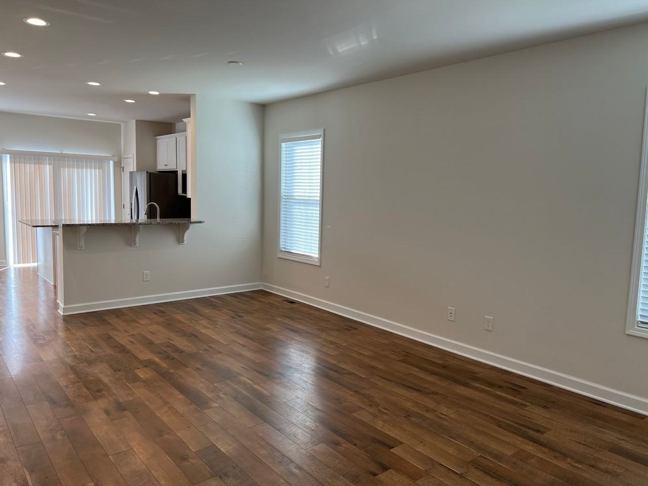 180 Hamilton Ave Nw - Photo 4 of 28