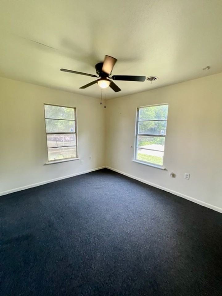 1512 Bryan Ave - Photo 7 of 13