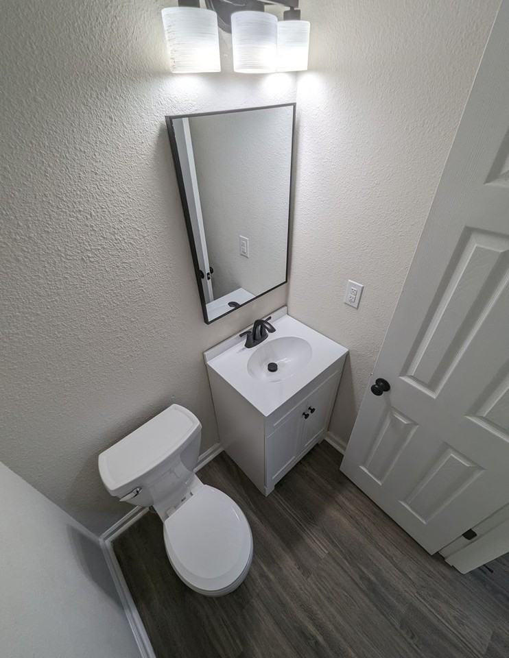 1879 Ferrell Dr - Photo 6 of 15