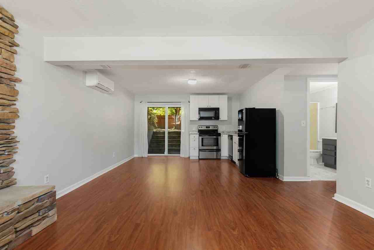 15731 Ne 105th Ct - Photo 4 of 29