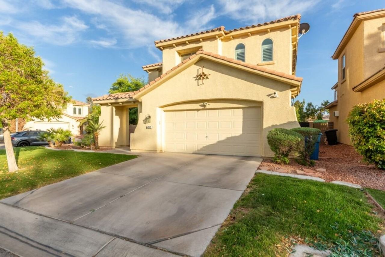 4573 Milvio Ave - Photo 3 of 42