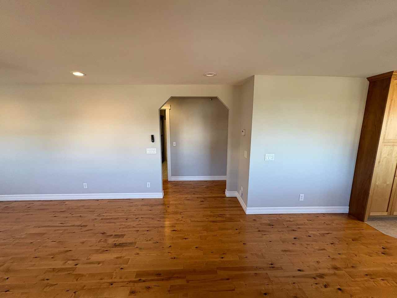 3814 R Ave - Photo 5 of 32