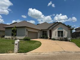 featured image of 4413 Hearst Ct